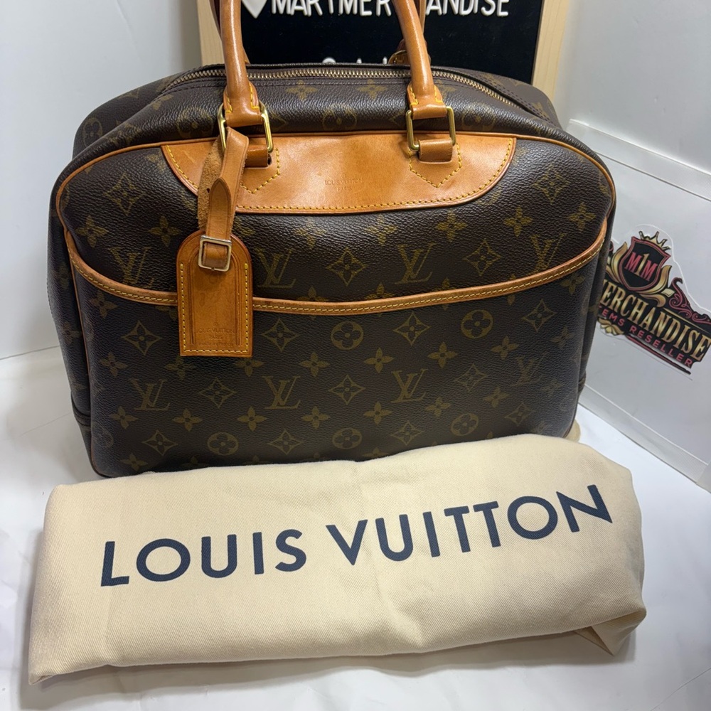 Louis Vuitton Monogram Deauville Bag